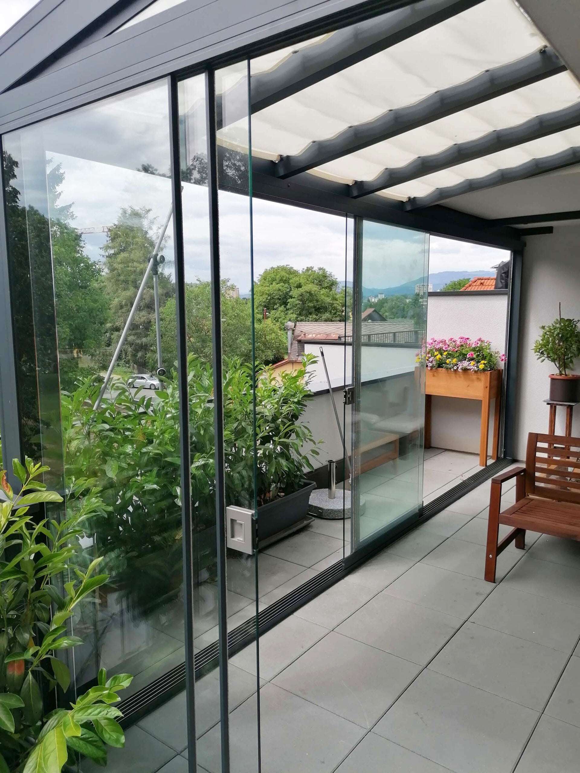 ADA Wintergarten Glasschiebewand